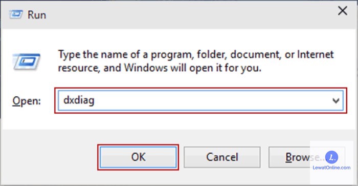 Buka menu Run pada laptop dengan menekan tombol Windows + R.
