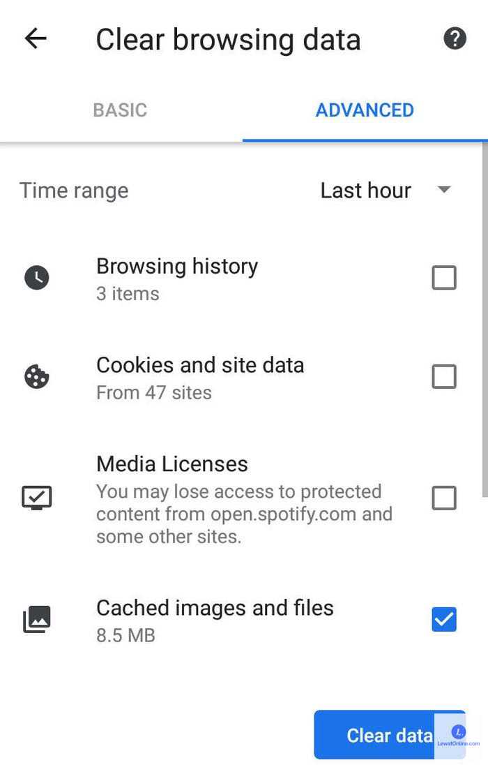 Pada menu Privacy, tap pada Clear Browsing Data. Perhatikan sampai Browsing History, Cookies and Site Data